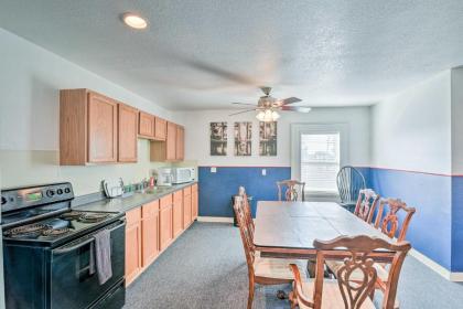 Relaxing Surfside Bunkhouse - Walk to Beach! - image 2