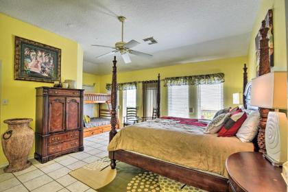 Casa Bonita Surfside with Direct Beach Access - image 12