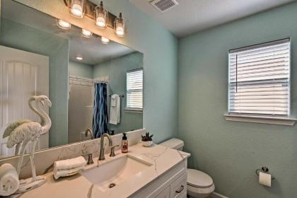 Surfside Beach House Balcony with Ocean View - image 15