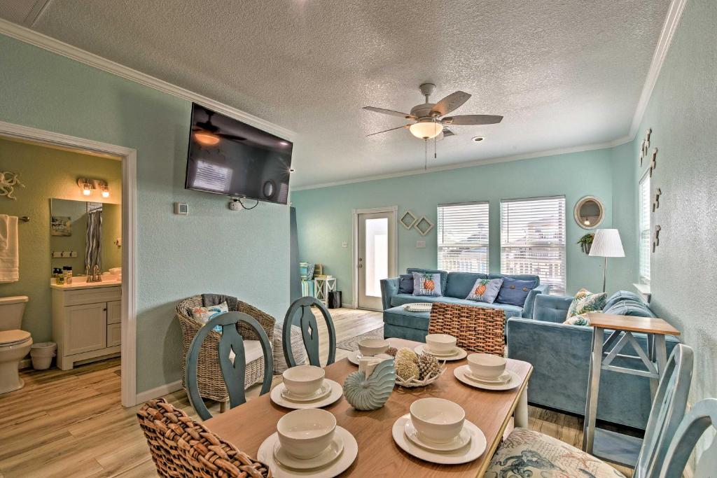 Surfside Beach House Balcony with Ocean View - image 3