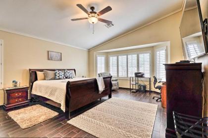Surprise Home with Outdoor Oasis Golf Nearby! - image 11