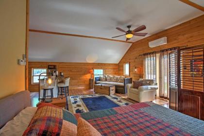 Studio Apt with Shared Beach-Steps to Suttons Bay! - image 8