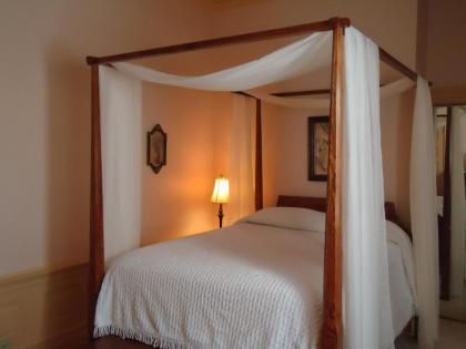 Edenfield House - image 6