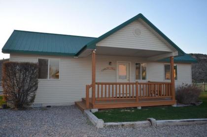 Sleepy J Cabins - image 6