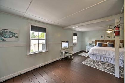 Historic Swansboro Studio with Intracoastal View! - image 13