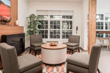 Microtel Inn and Suites by Wyndham Sweetwater - image 14