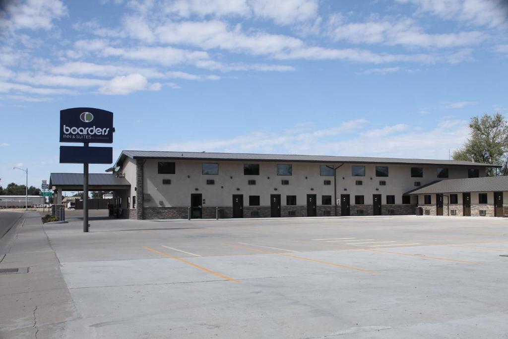 Boarders Inn & Suites by Cobblestone Hotels - Syracuse - main image