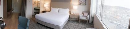Crowne Plaza Syracuse an IHG Hotel - image 4