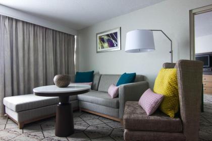 Crowne Plaza Syracuse an IHG Hotel - image 7