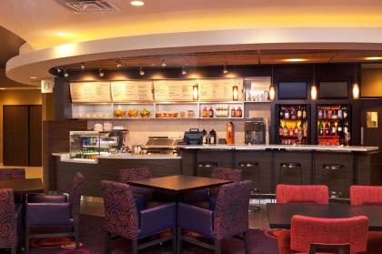 Courtyard by Marriott Syracuse Downtown at Armory Square - image 8