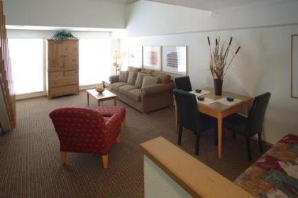Squaw Valley Lodge - image 4