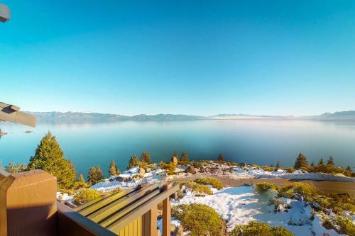 Eagles Nest - main image
