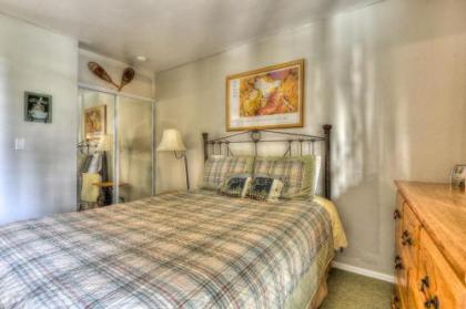 Lake Forest Villa - image 3