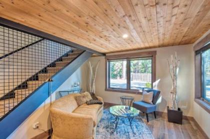Modern Lakeside Comfort Walk to Dock and Tahoe City - image 3