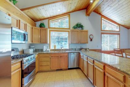 Fawn Lodge - image 14
