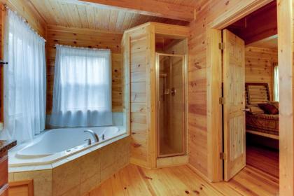 Cherokee Overlook Cabin - image 10