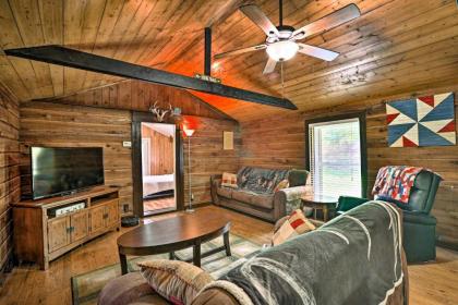 1950s Serenity Pond Cabin Peace and Quiet! - image 5