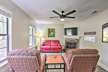 Charming tallahassee townhouse   3 half miles to FSU