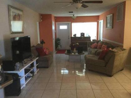 Cozy Guest House Florida - image 3