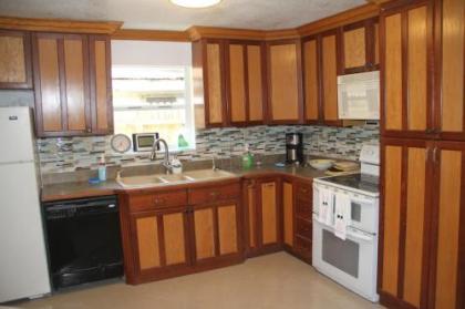 The hip hop hotels - image 5