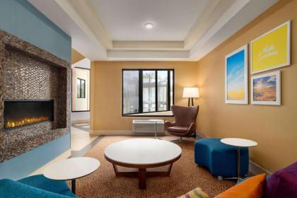 Days Inn by Wyndham Tamworth - image 10