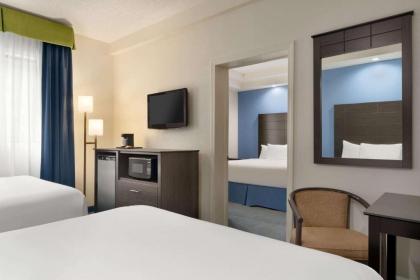 Days Inn by Wyndham Tamworth - image 13