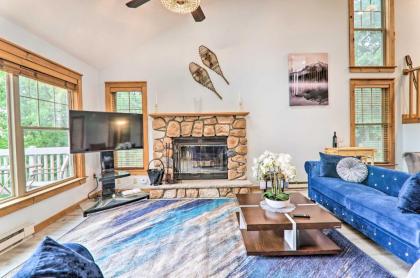 Modern Home with Mountain Views 1 Mi to Ski! - image 7