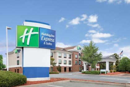 Holiday Inn Express Hotel & Suites Tappahannock an IHG Hotel