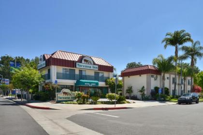 Tarzana Inn - image 10