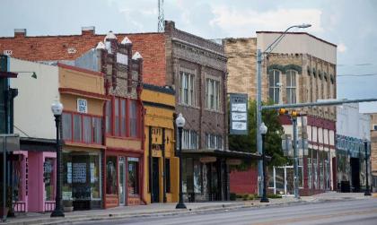 Best Western Taylor Inn - image 15