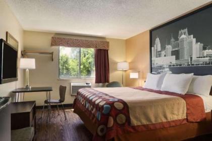 Super 8 by Wyndham Taylor/Detroit Area - image 7