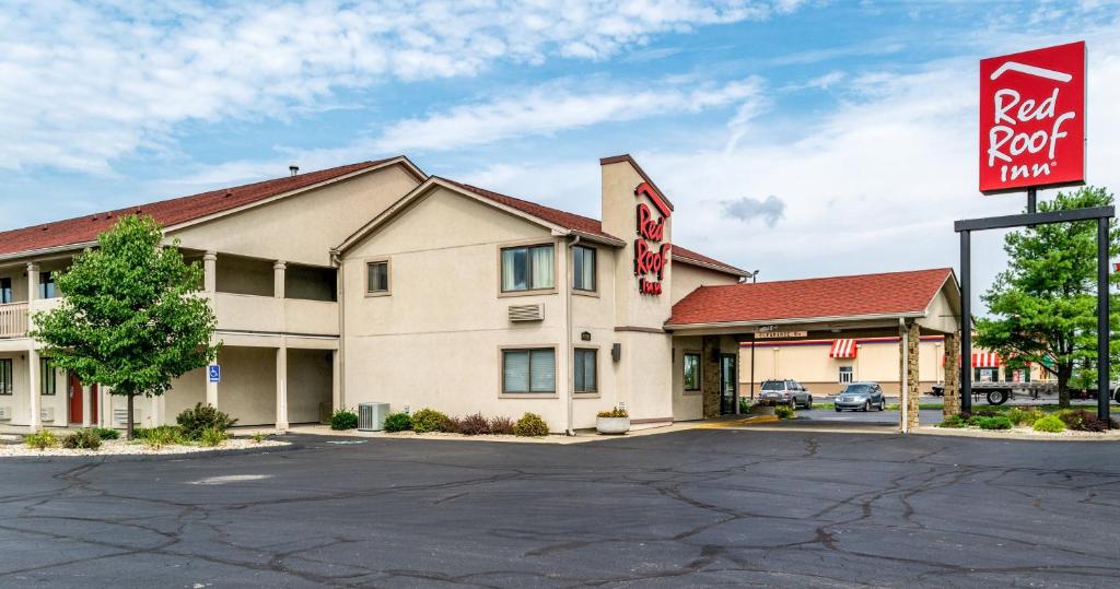 Red Roof Inn Columbus - Taylorsville - image 2