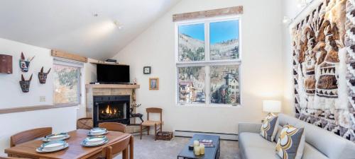DOUBLE DIAMOND 3 by Exceptional Stays - image 2