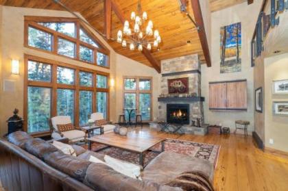 ALPENGLOW by Exceptional Stays - image 4