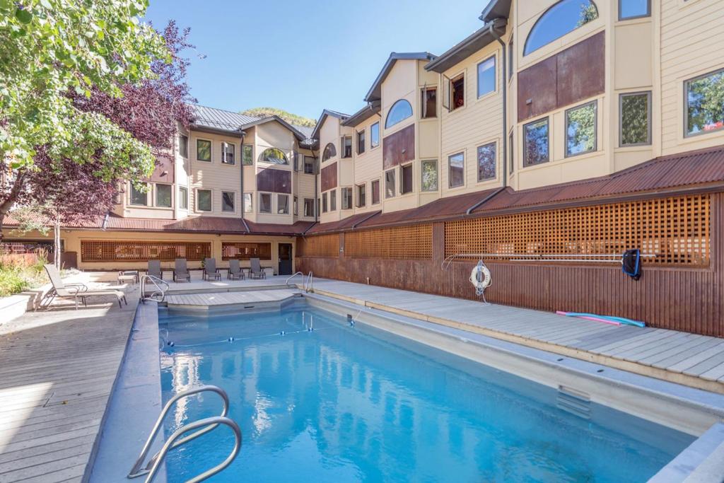 LULU LUXE by Exceptional Stays - main image