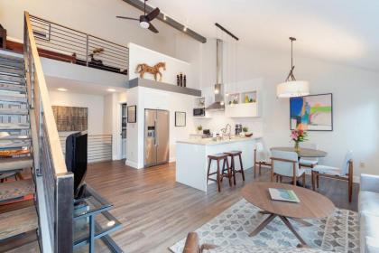 LULU LUXE by Exceptional Stays - image 14
