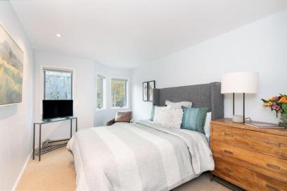 LULU LUXE by Exceptional Stays - image 4
