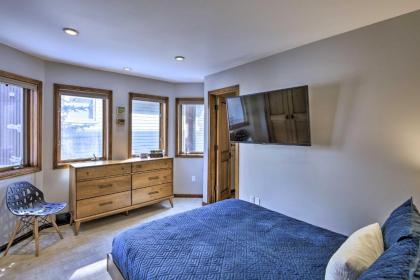 Bright Downtown Telluride Condo Steps to Lift! - image 12