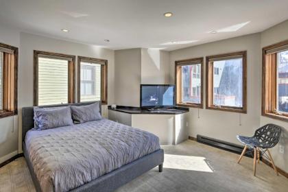Bright Downtown Telluride Condo Steps to Lift! - image 16