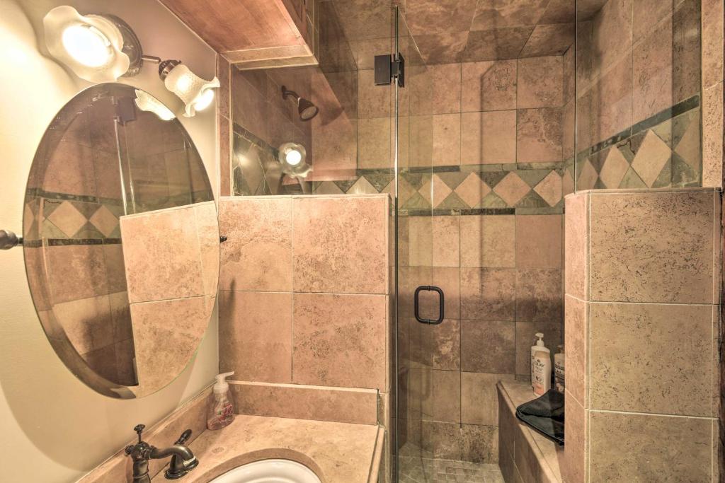 Bright Downtown Telluride Condo Steps to Lift! - image 7