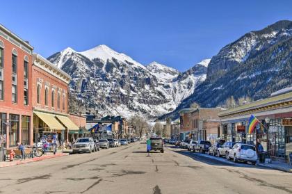 Bright Downtown Telluride Condo Steps to Lift! - image 8