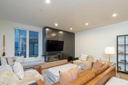 SAN JUAN 103 AT TRANSFER by Exceptional Stays - image 7