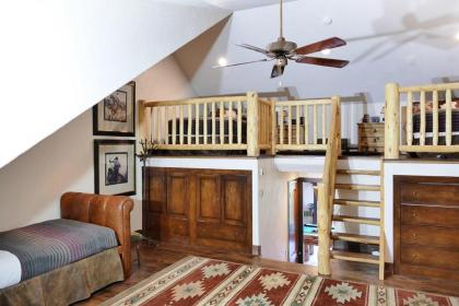 Country Club C & D - image 16