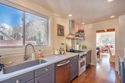Colorado East 735 - Idlewood East - image 10