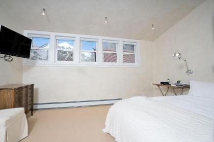Colorado East 735 - Idlewood East - image 12