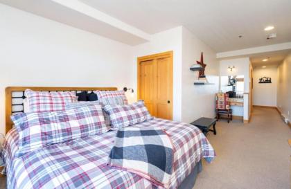 Bear Creek Lodge 408 by Alpine Lodging Telluride - image 11