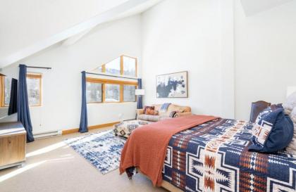 Bear Creek Lodge 408 by Alpine Lodging Telluride - image 15