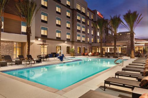 Home2 Suites By Hilton Phoenix-Tempe University Research Park - main image