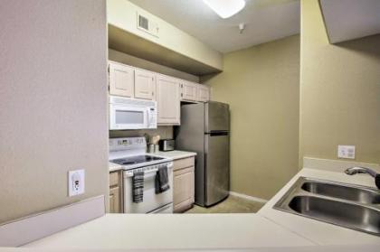 Condo with Pool - 5 Mi to Tempe Diablo Stadium! - image 5