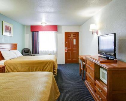 Econo Lodge Temple - image 9